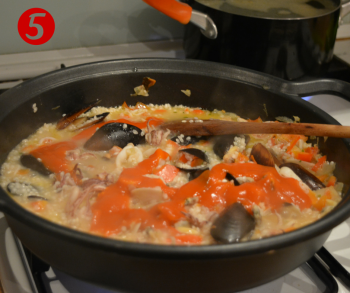 Soffritto pesce riso e salsa