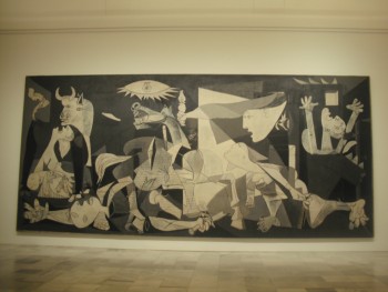 La rivincita degli stranieri - Guernica Reina Sofia