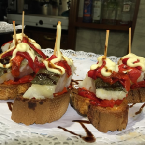 ir de tapas in spagna - photo by visualhunt