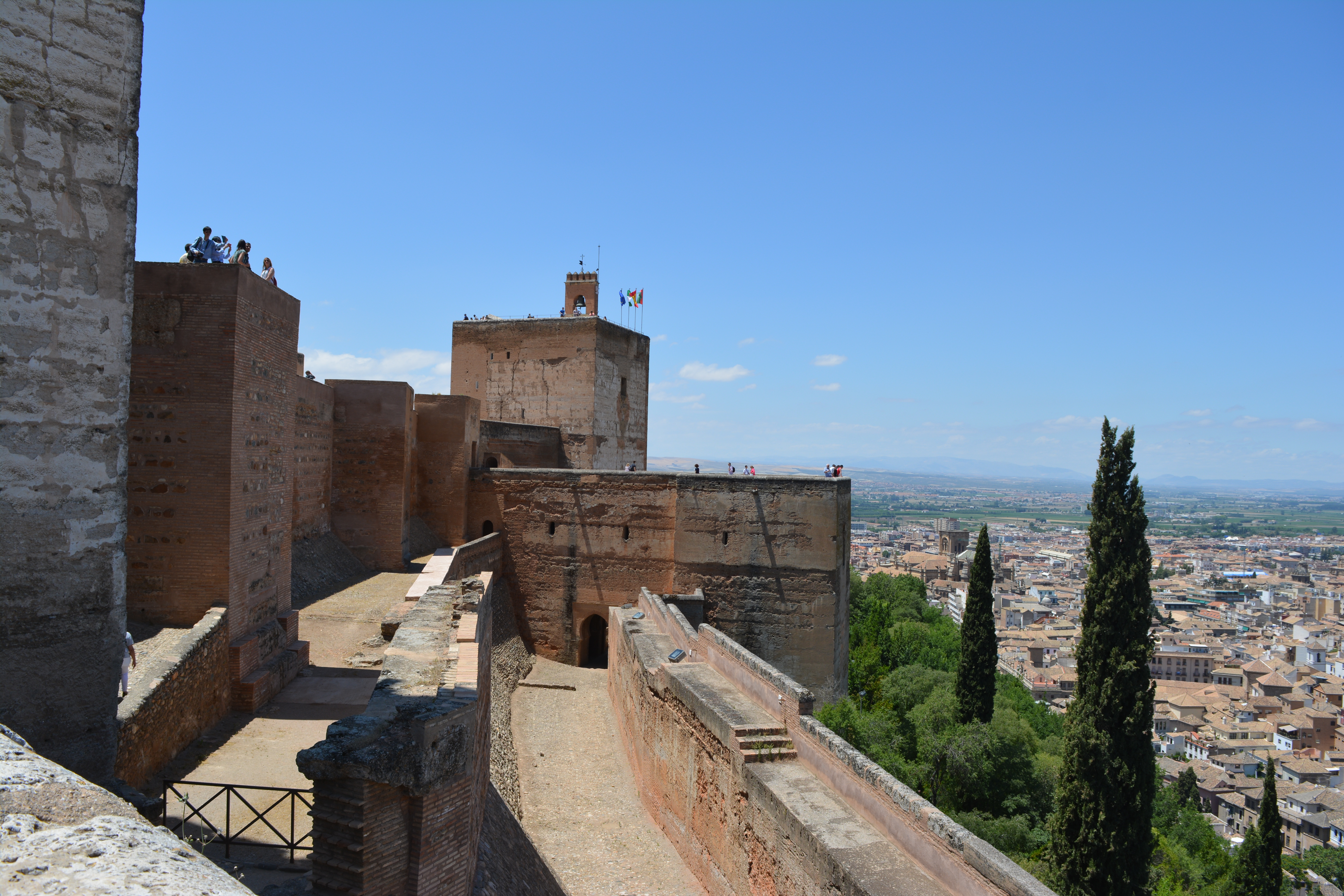 Alhambra granada fortezza rossa - vista alcazaba - aspassoperlaspagna.it